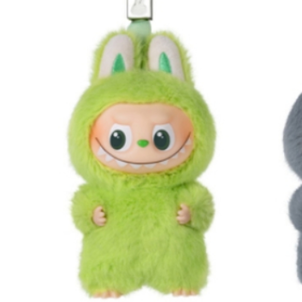 Labubu "THE MONSTERS" PIN FOR LOVE LETTER "V"